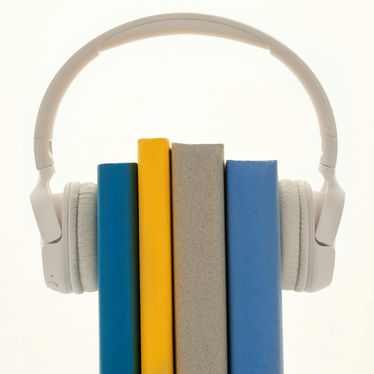 Lydbøker for voksne – Den komplette guiden til de beste titlene i Norge (2026)